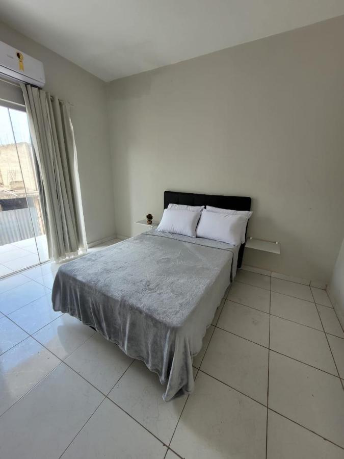 Sobrado 4 Amplo E Confortavel Em Condominio كورومبا المظهر الخارجي الصورة