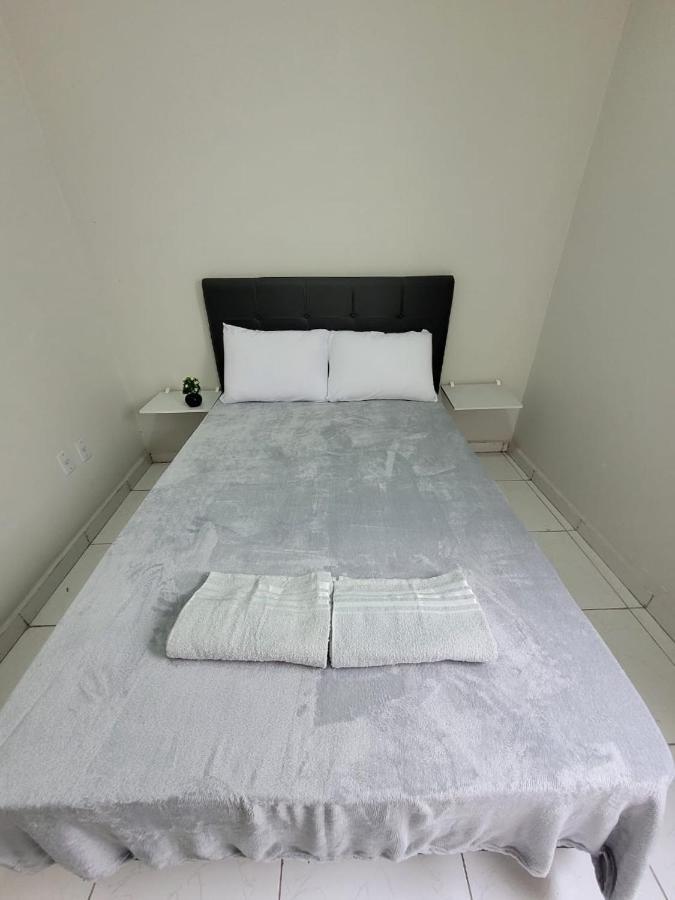 Sobrado 4 Amplo E Confortavel Em Condominio كورومبا المظهر الخارجي الصورة